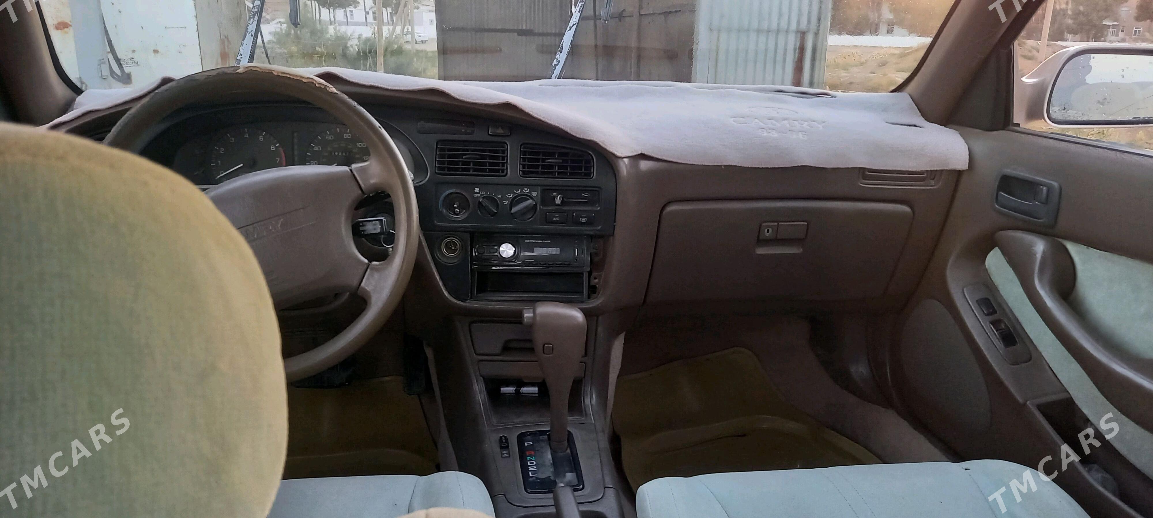 Toyota Camry 1993 - 95 000 TMT - Ёлётен - img 4