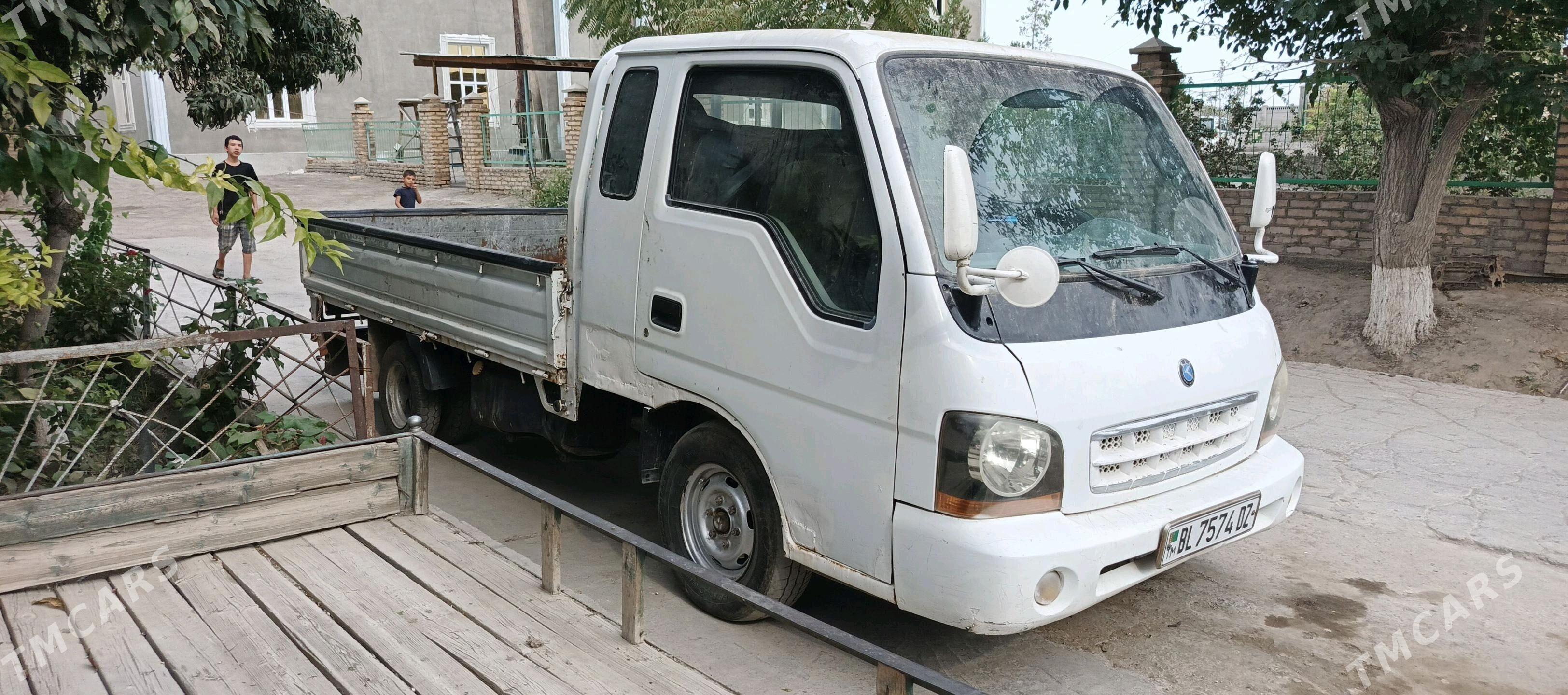 Kia Bongo 2002 - 90 000 TMT - Daşoguz - img 3