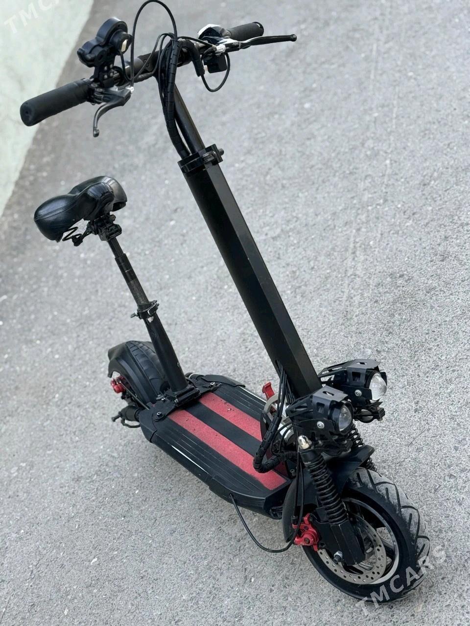 Skuter tokly - Хитровка - img 2