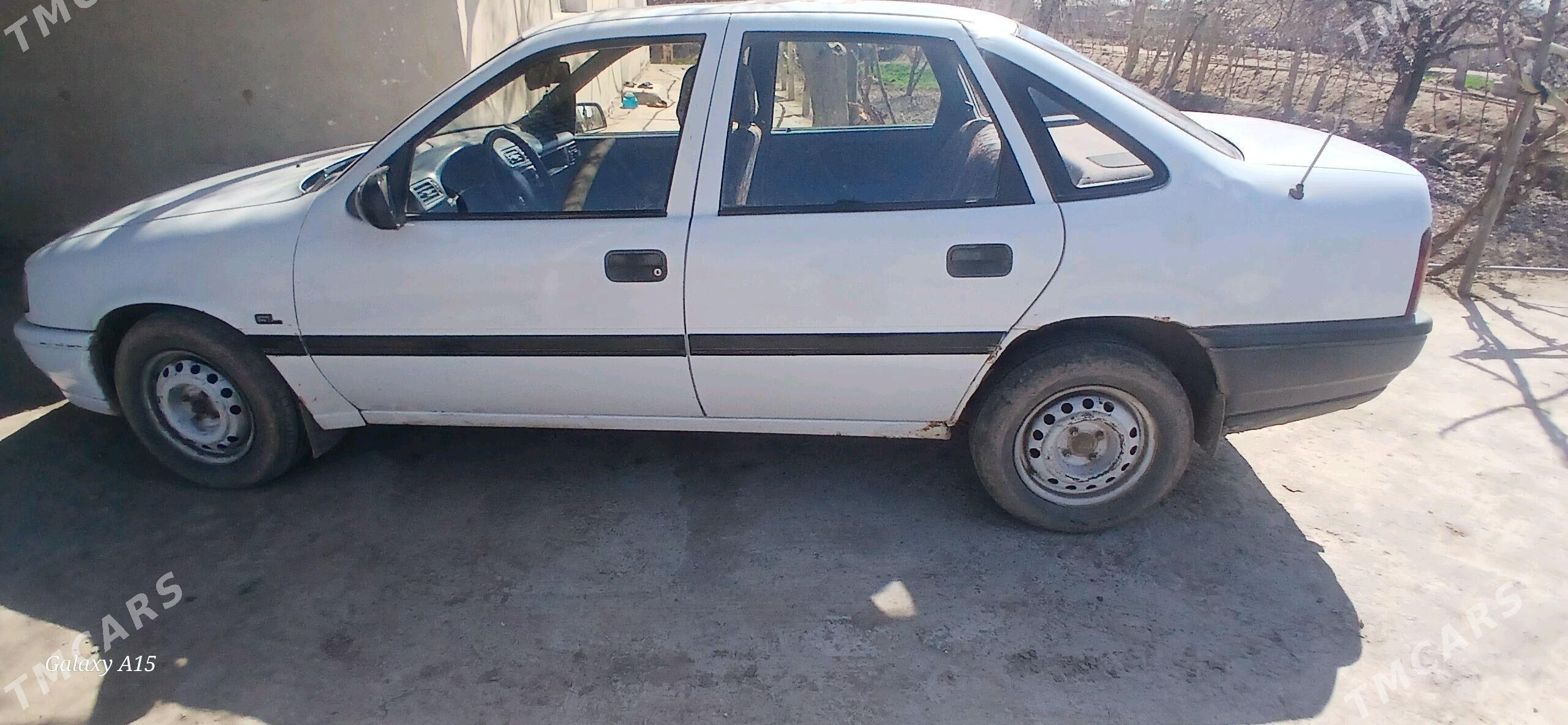 Opel Vectra 1990 - 30 000 TMT - Гороглы (Тагта) - img 2