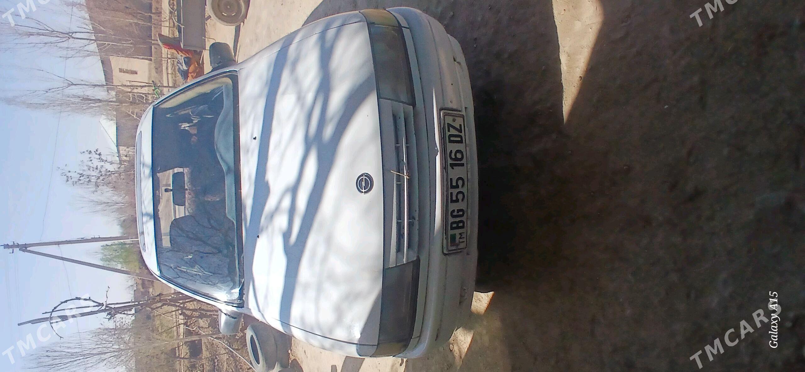 Opel Vectra 1990 - 30 000 TMT - Гороглы (Тагта) - img 3