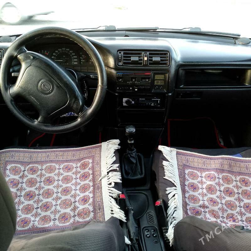 Opel Vectra 1994 - 40 000 TMT - Мургап - img 9