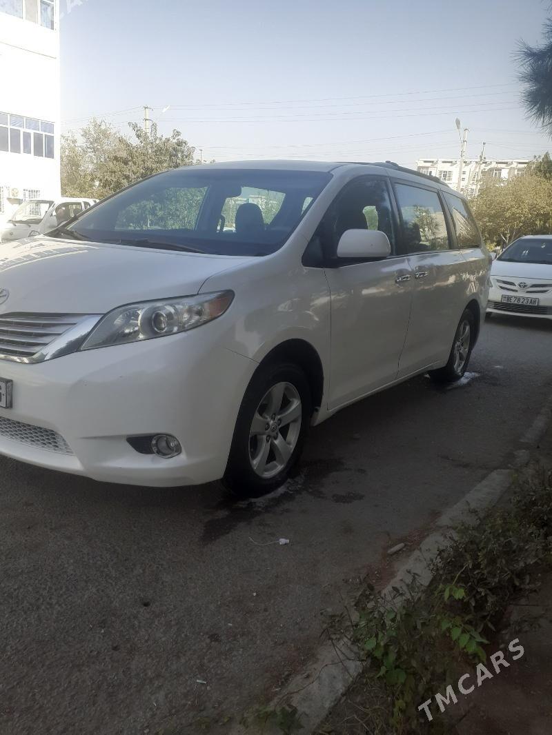 Toyota Sienna 2012 - 315 000 TMT - Büzmeýin GRES - img 4