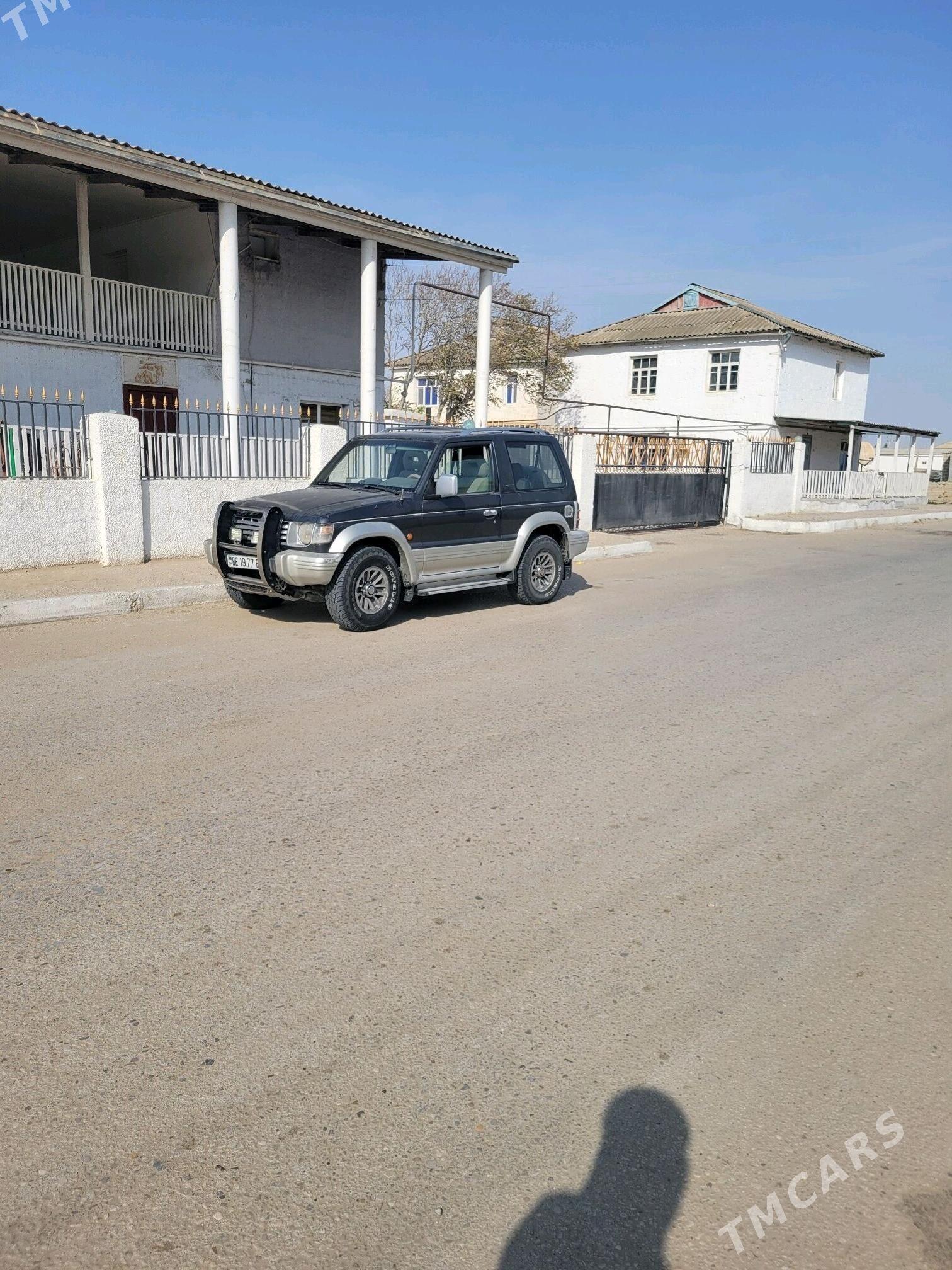 Mitsubishi Pajero 1993 - 40 000 TMT - Эсенгулы - img 2