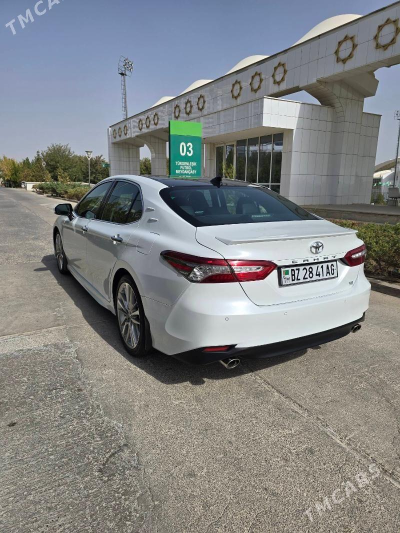Toyota Camry 2019 - 395 000 TMT - Aşgabat - img 3