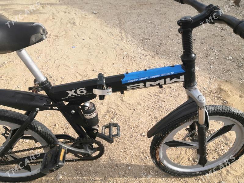 BMW - Хазар - img 4