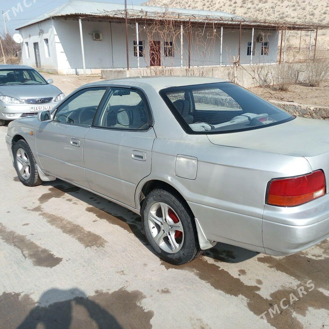 Toyota Vista 1995 - 40 000 TMT - Достлук - img 6