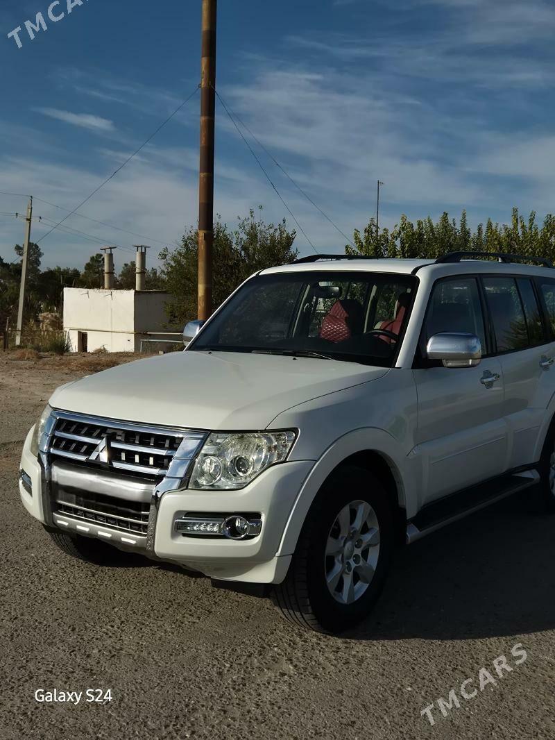Mitsubishi Pajero 2014 - 270 000 TMT - Туркменабат - img 4