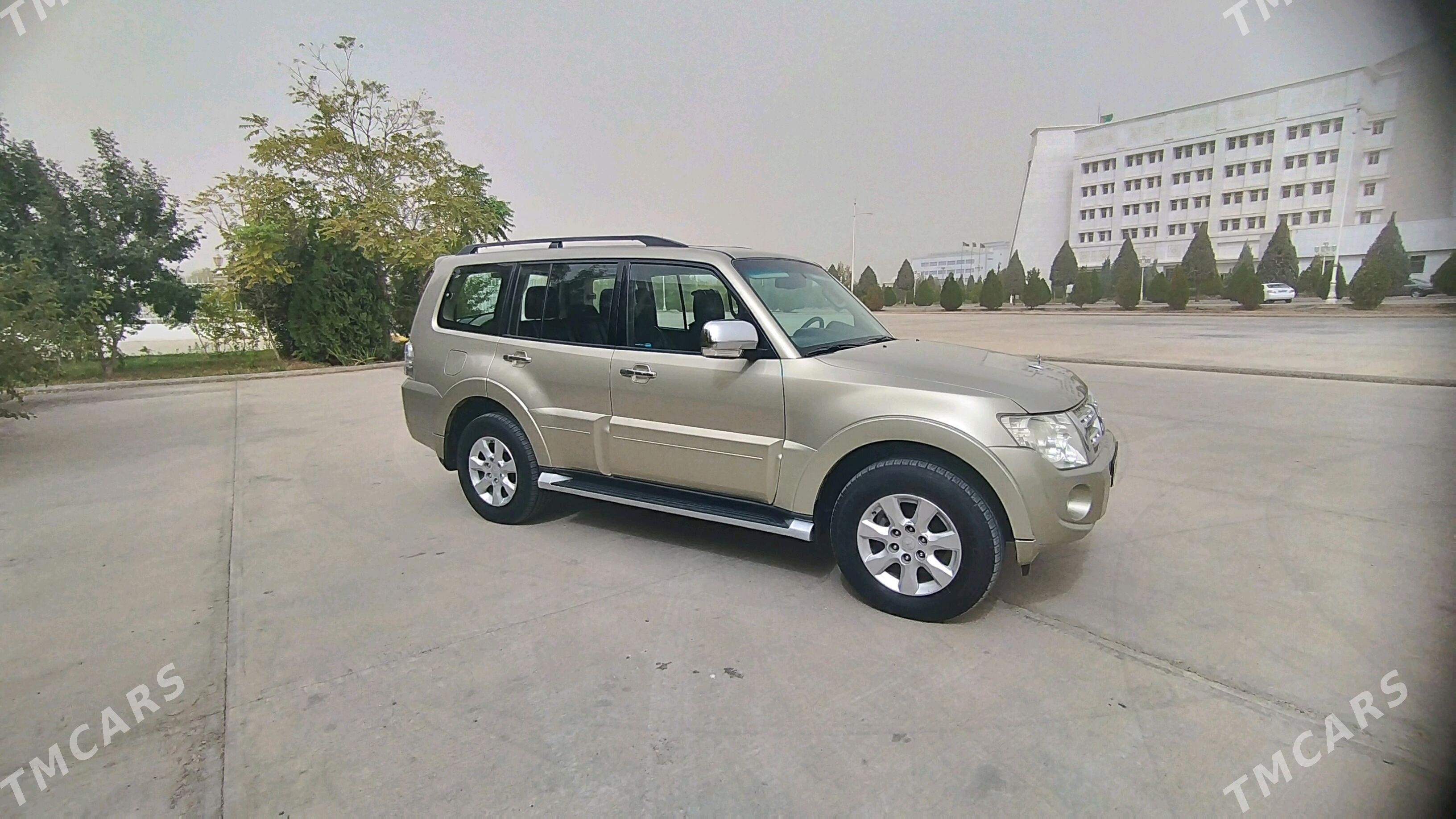 Mitsubishi Pajero 2013 - 258 000 TMT - Дашогуз - img 6