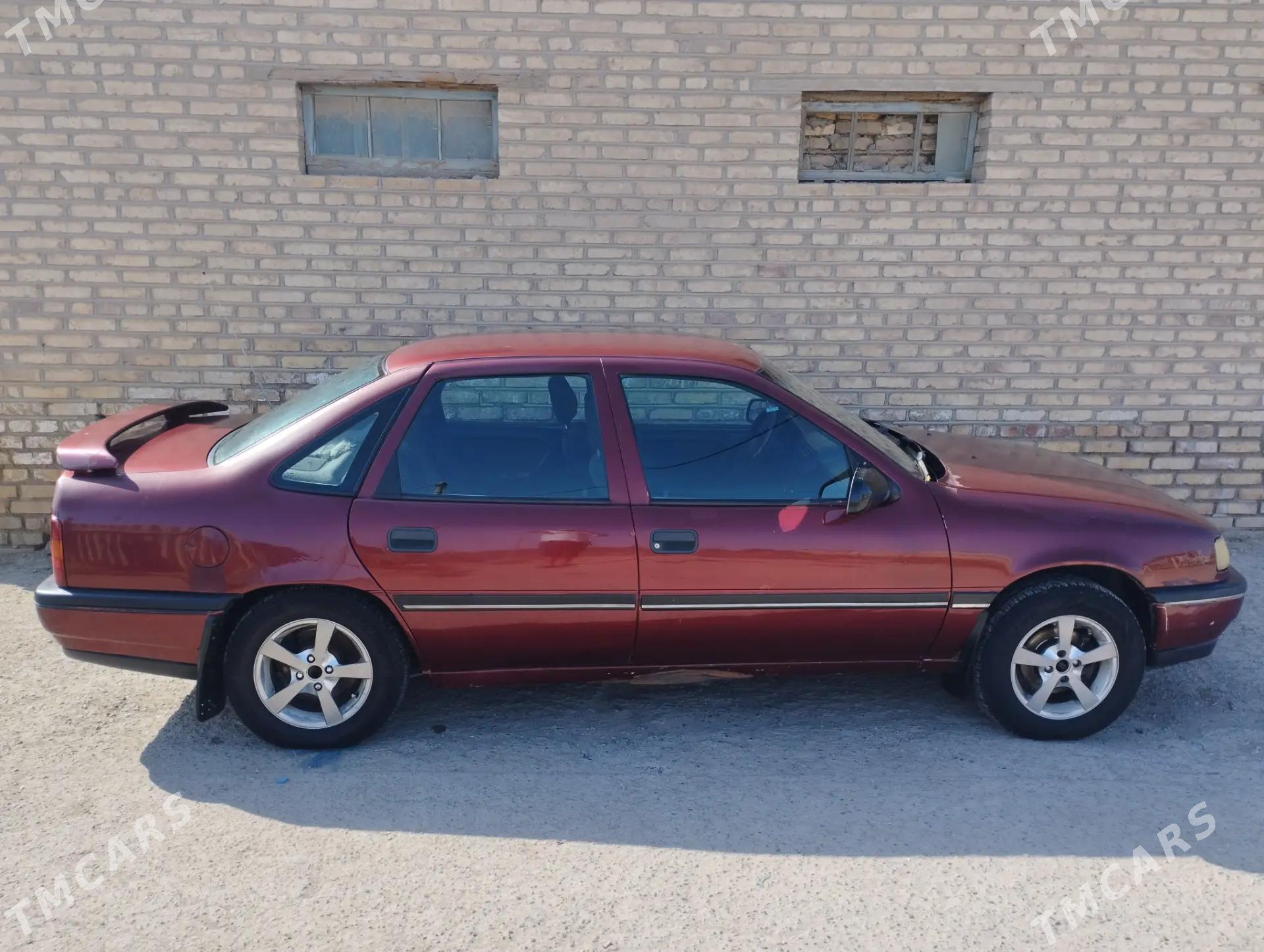 Opel Vectra 1991 - 35 000 TMT - Mary - img 2
