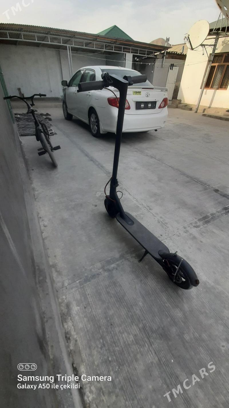 Skuter Mi - Балканабат - img 1