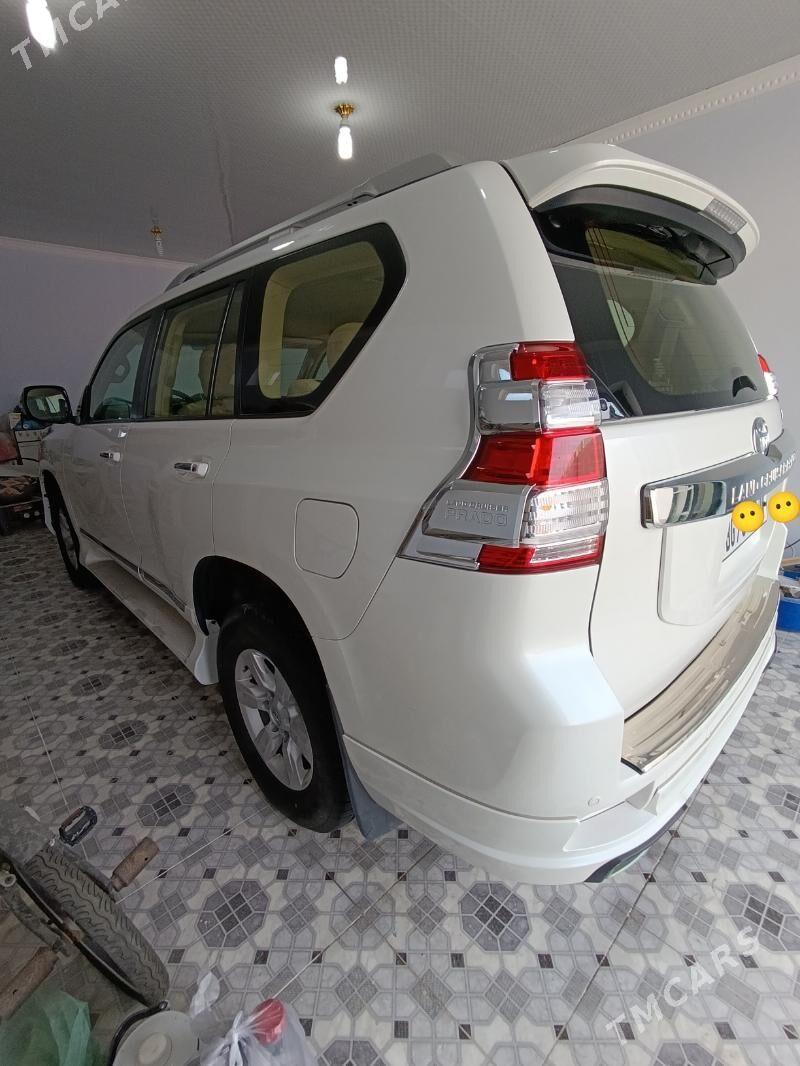 Toyota Land Cruiser Prado 2014 - 640 000 TMT - Hazar - img 9