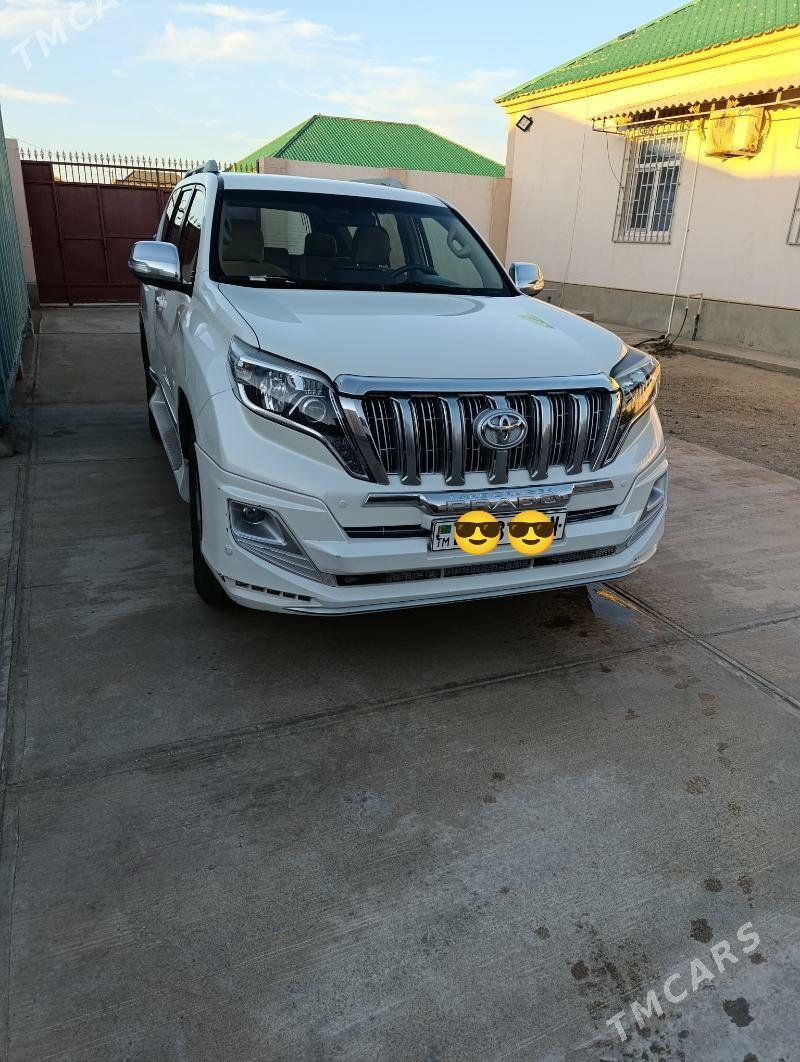 Toyota Land Cruiser Prado 2014 - 640 000 TMT - Hazar - img 8