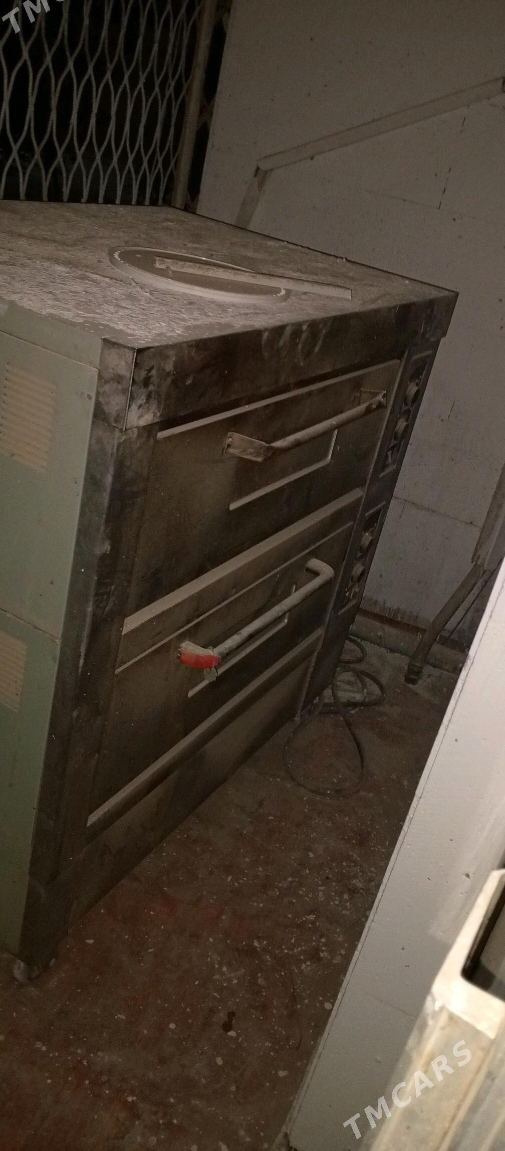 Uly peçka 2 gozli stalawoylar - Aşgabat - img 2