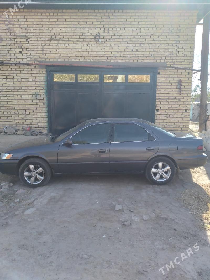 Toyota Camry 1998 - 150 000 TMT - Köneürgenç - img 2