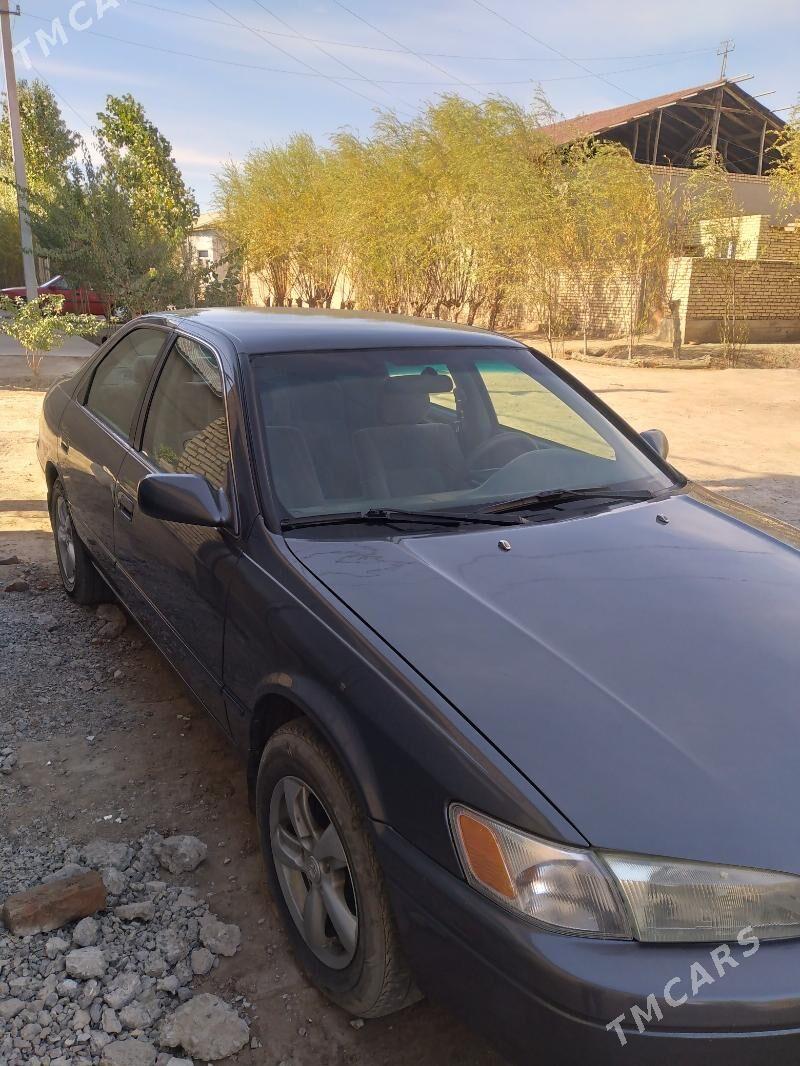 Toyota Camry 1998 - 150 000 TMT - Köneürgenç - img 5