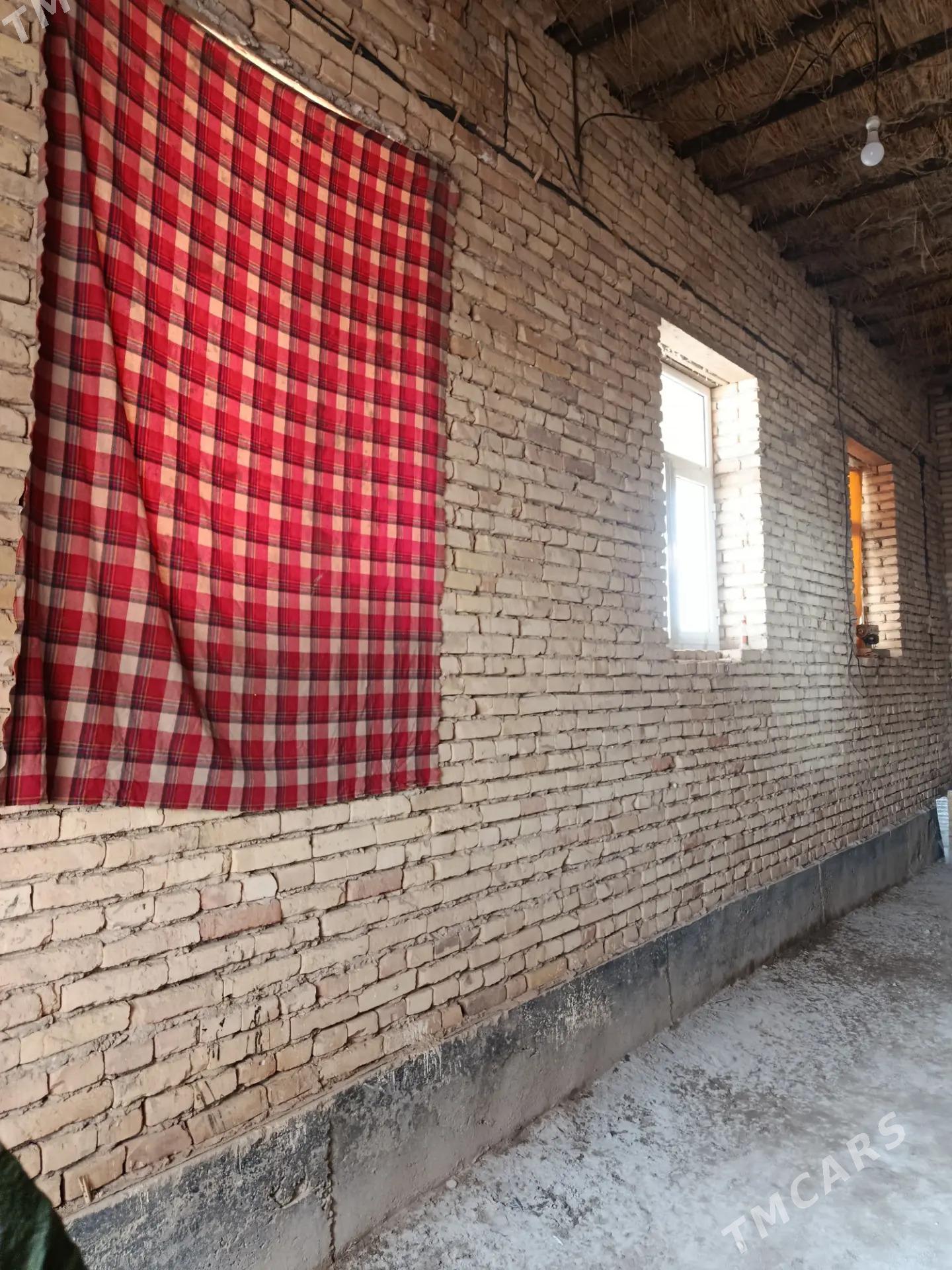 Satlyk jaý - Çärjew - img 9