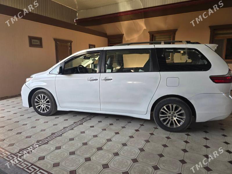 Toyota Sienna 2020 - 470 000 TMT - Mary - img 2