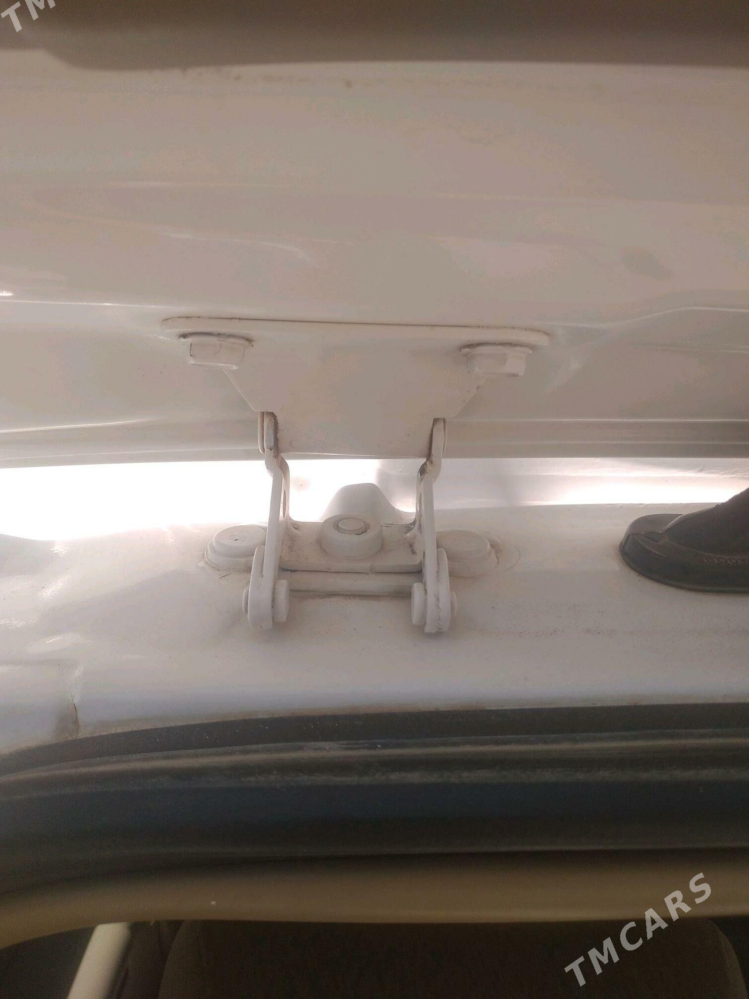 Toyota Sienna 2002 - 170 000 TMT - Tagtabazar - img 7