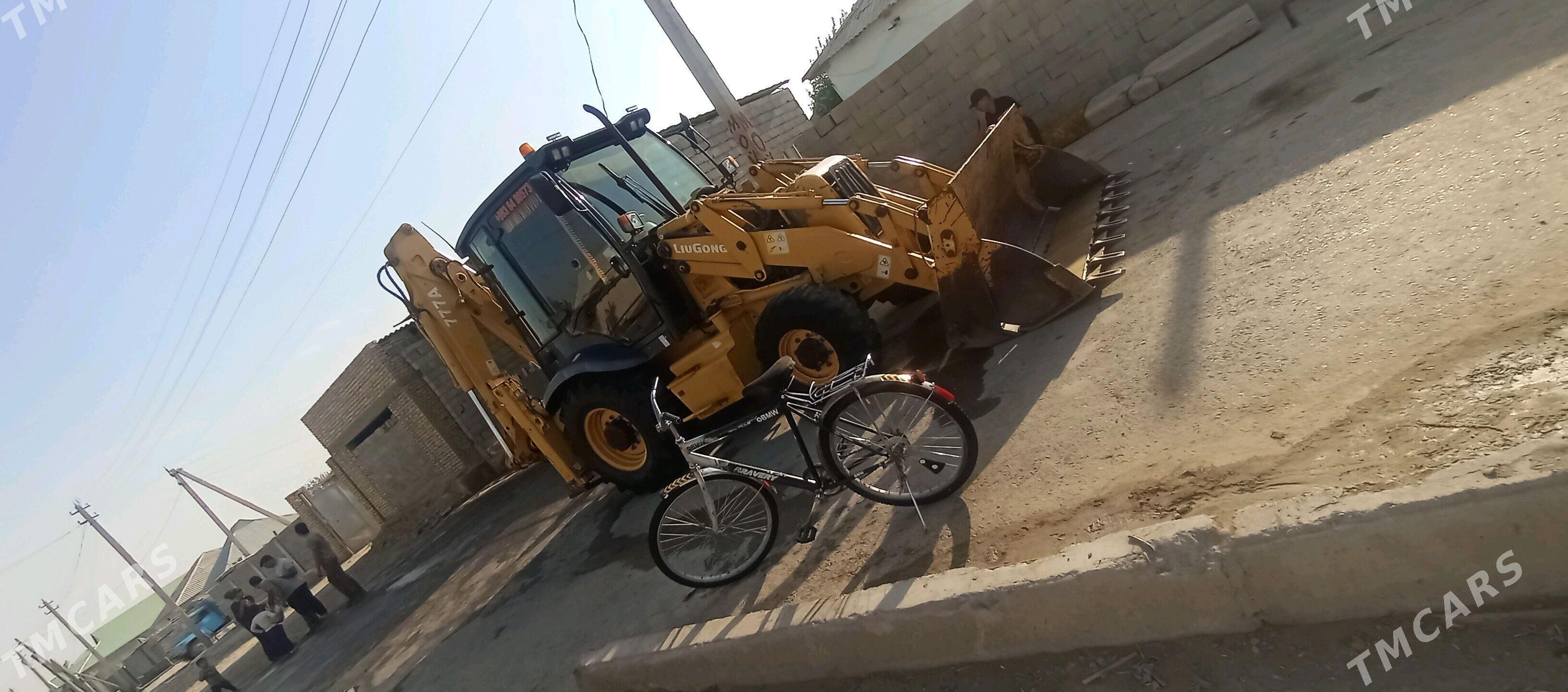 JCB 3CX ECO 2013 - 380 000 TMT - Кака - img 9