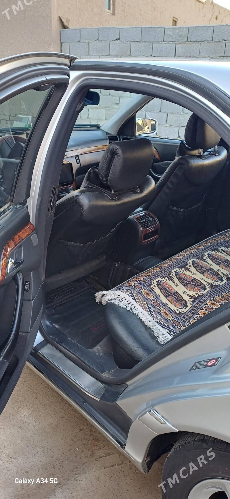 Mercedes-Benz C-Class 2002 - 110 000 TMT - Daşoguz - img 3