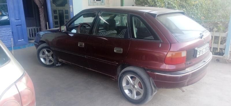 Opel Astra 1992 - 32 000 TMT - Гурбансолтан Едже - img 6