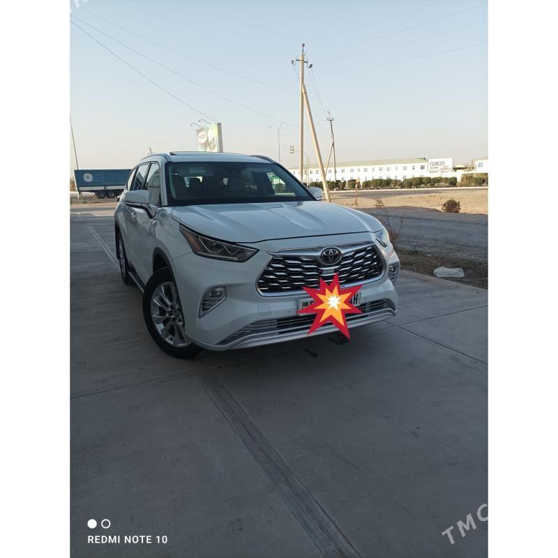 Toyota Highlander 2020 - 560 000 TMT - Теджен - img 1