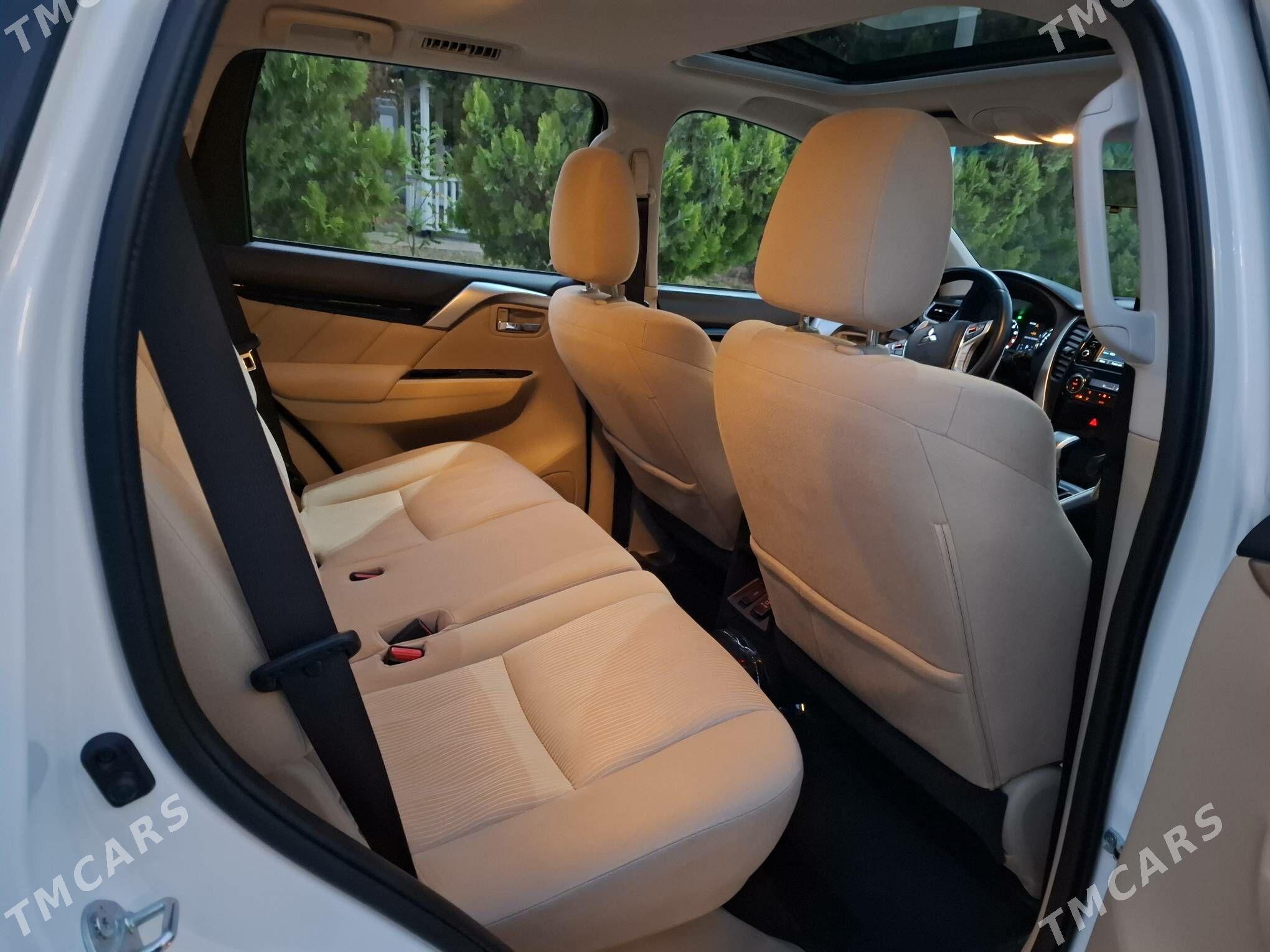 Mitsubishi Montero 2019 - 380 000 TMT - Ашхабад - img 1