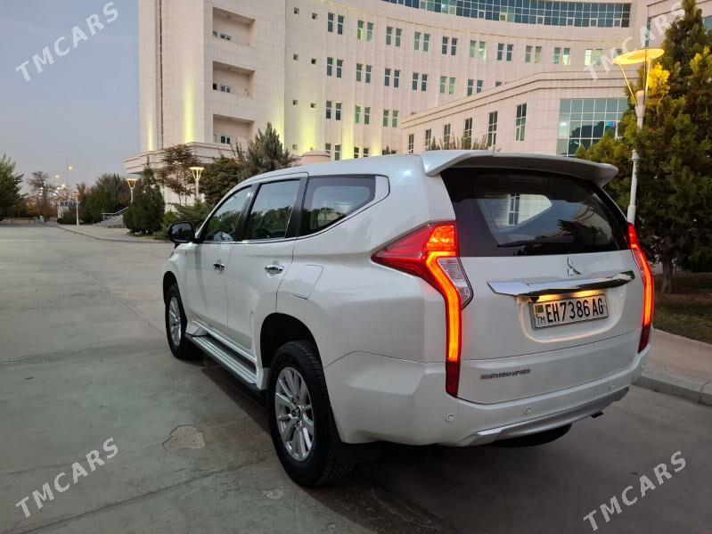 Mitsubishi Montero 2019 - 380 000 TMT - Aşgabat - img 4