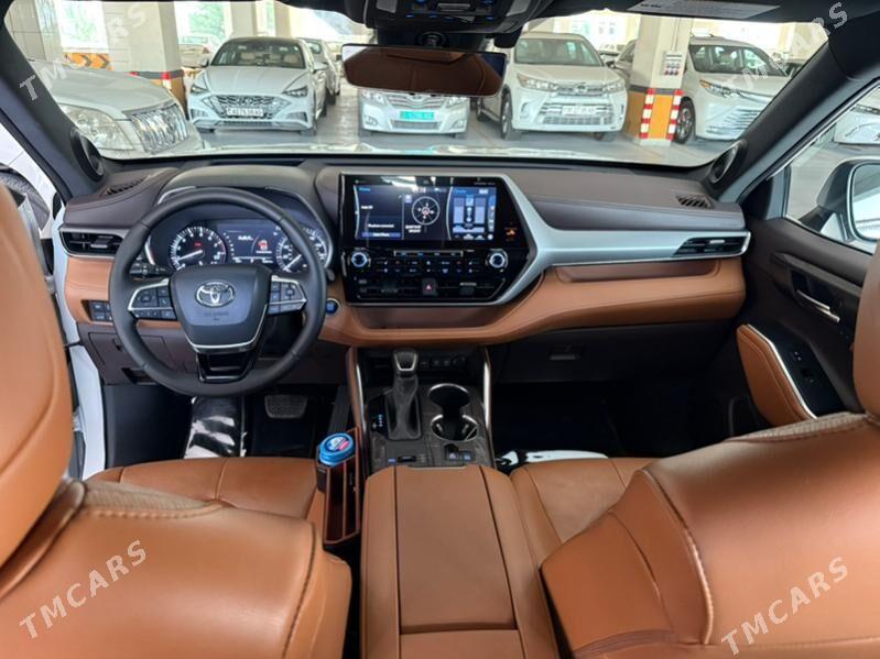 Toyota Highlander 2021 - 725 000 TMT - Aşgabat - img 4