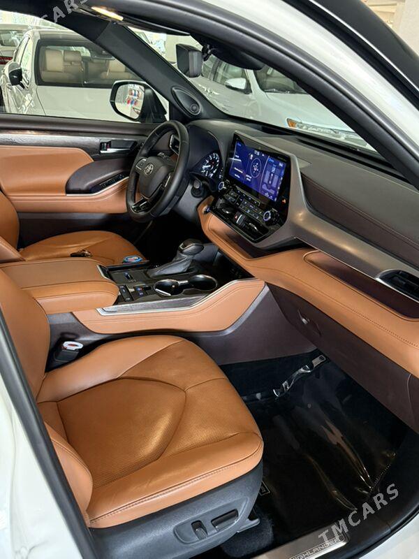 Toyota Highlander 2021 - 725 000 TMT - Aşgabat - img 3