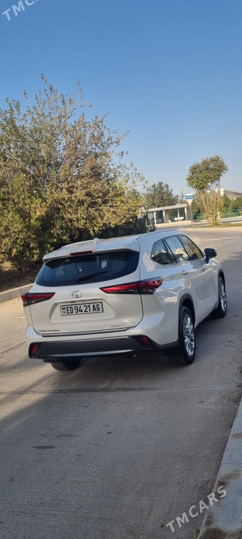 Toyota Highlander 2021 - 680 000 TMT - Арзув - img 3