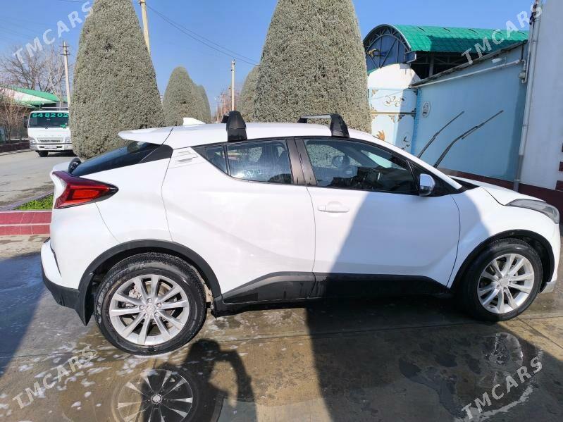 Toyota C-HR 2019 - 290 000 TMT - Ашхабад - img 4