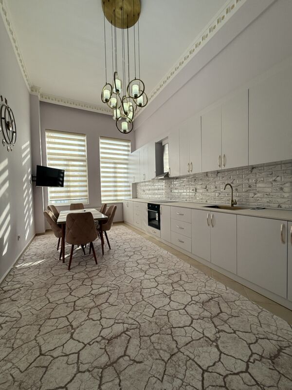 4 ком Московская 8 этаж - Moskowskiý köç. (10 ýyl abadançylyk şaýoly) - img 4