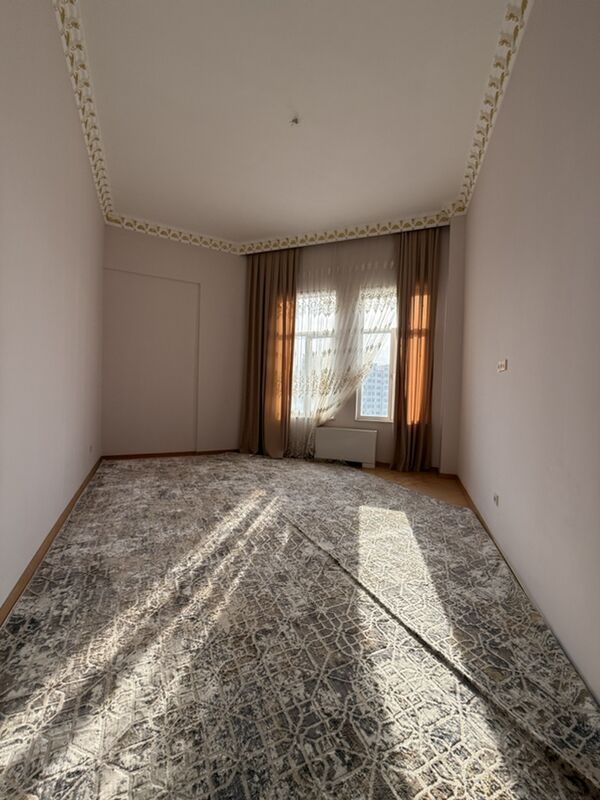 4 ком Московская 8 этаж - Moskowskiý köç. (10 ýyl abadançylyk şaýoly) - img 7