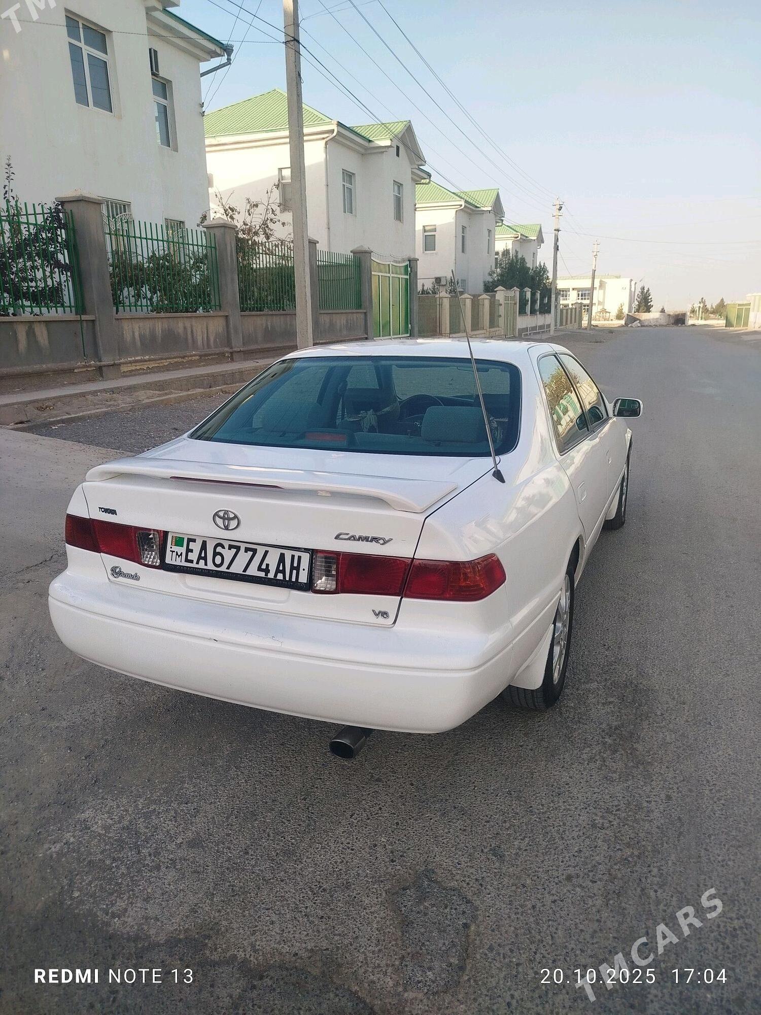 Toyota Camry 2000 - 145 000 TMT - Бахарден - img 3