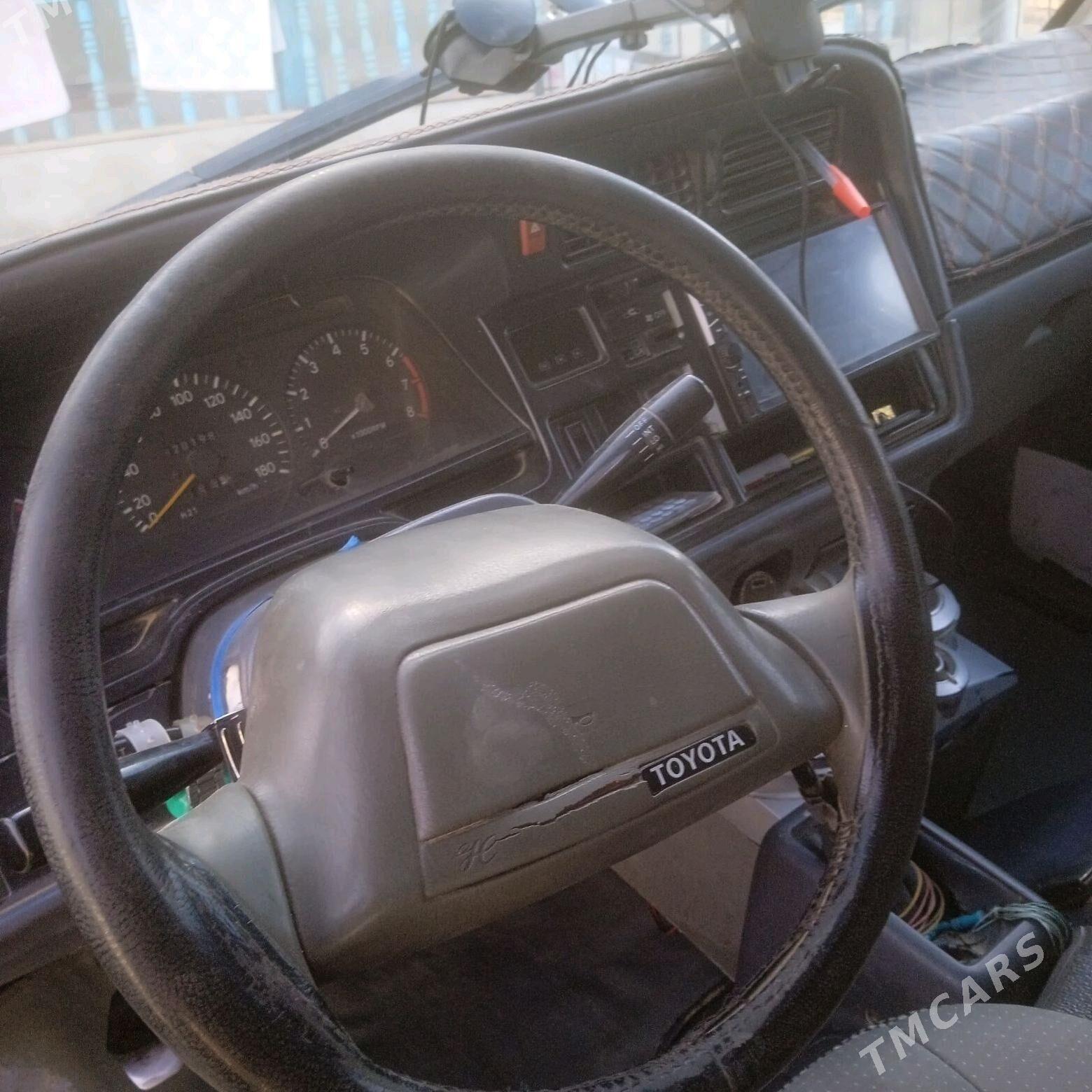 Toyota Hiace 1994 - 95 000 TMT - Şabat etr. - img 5