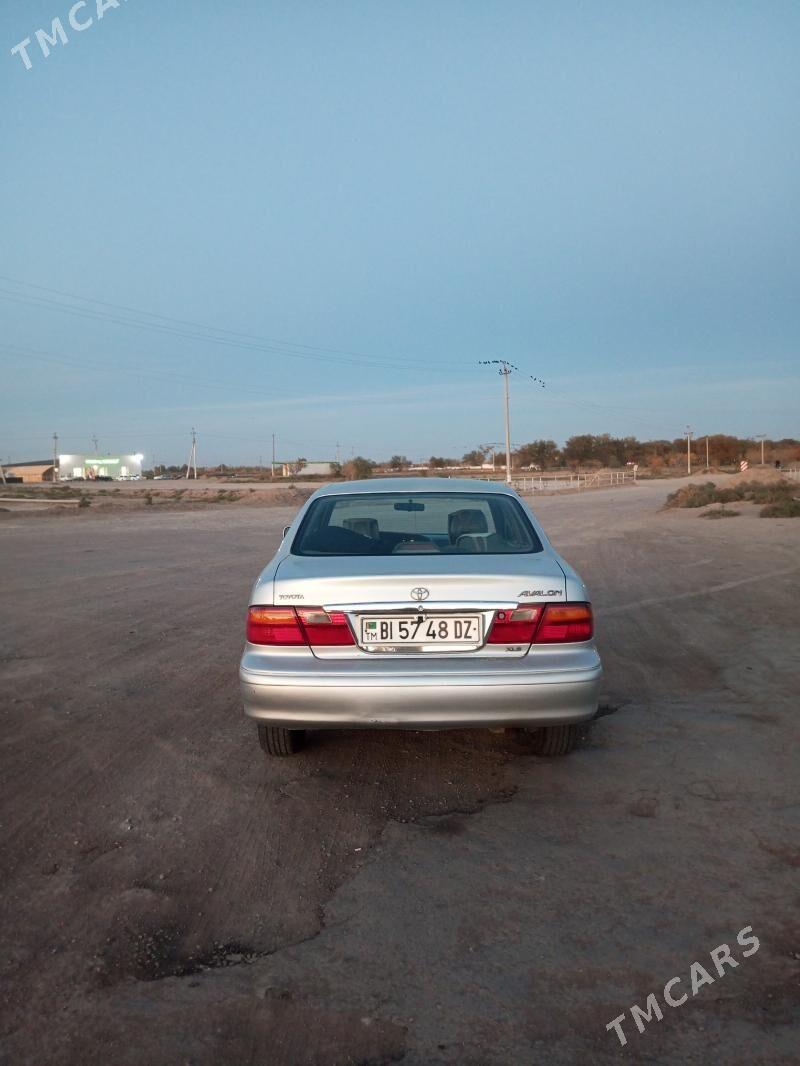 Toyota Avalon 1999 - 130 000 TMT - Türkmenbaşy etr. - img 1