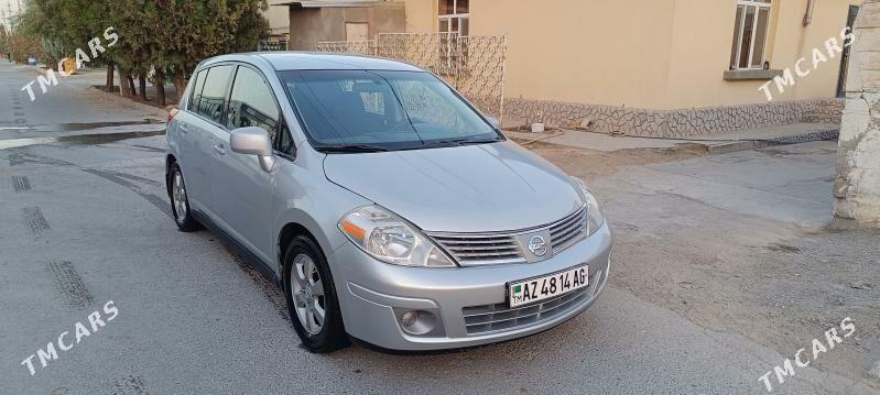 Nissan Versa 2010 - 135 000 TMT - Büzmeýin - img 6