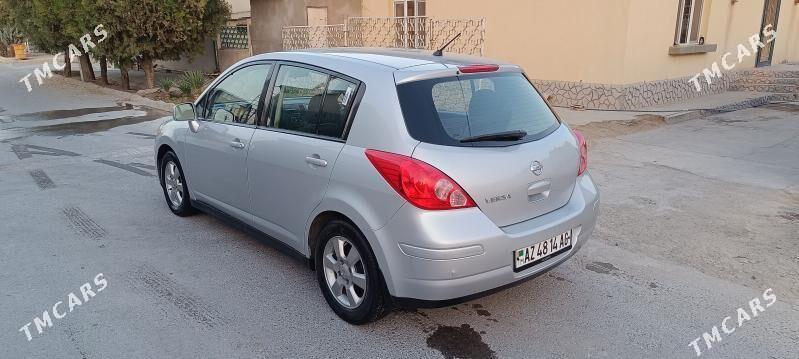 Nissan Versa 2010 - 135 000 TMT - Büzmeýin - img 8