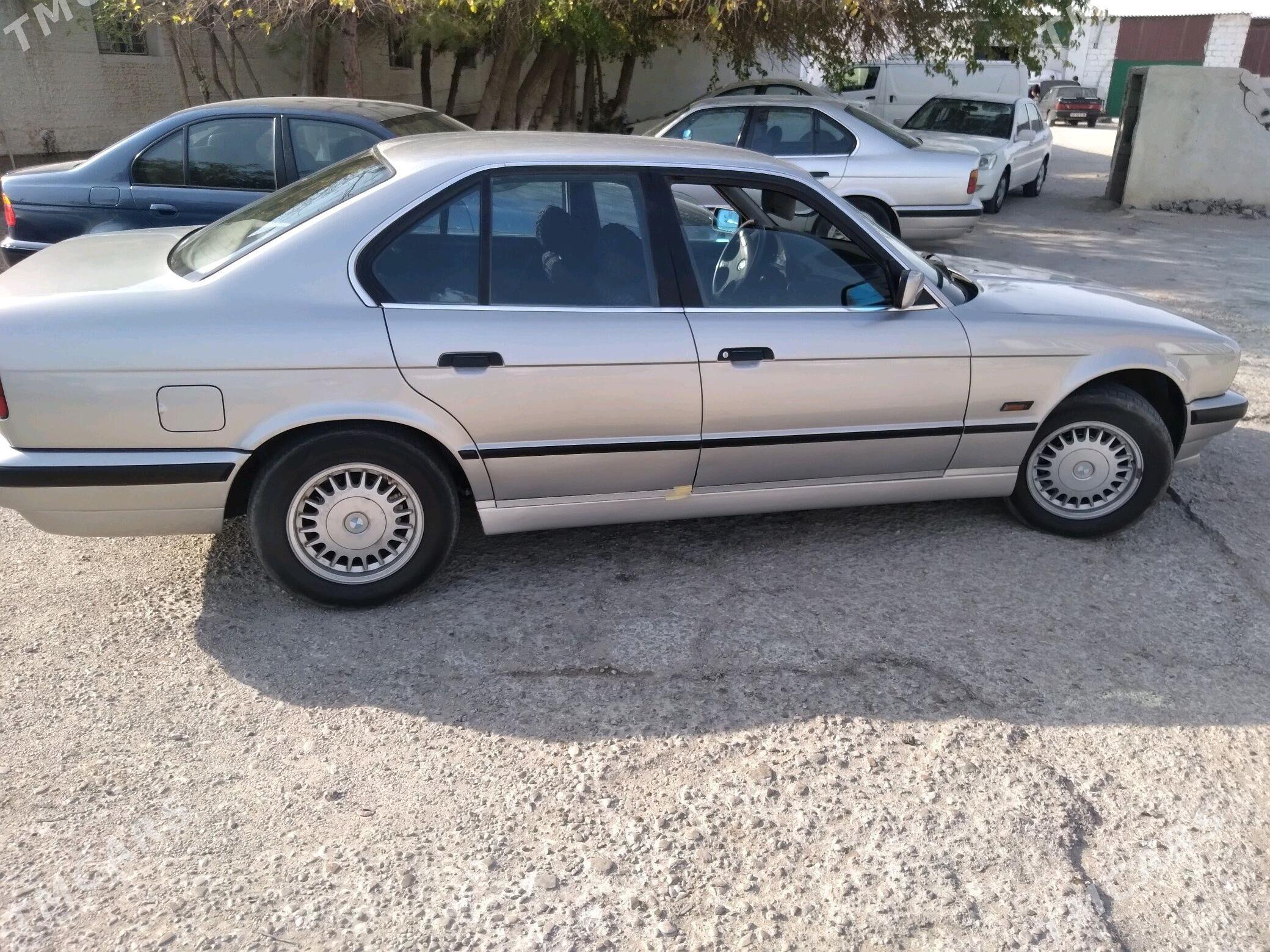BMW 525 1989 - 75 000 TMT - Türkmenbaşy - img 4
