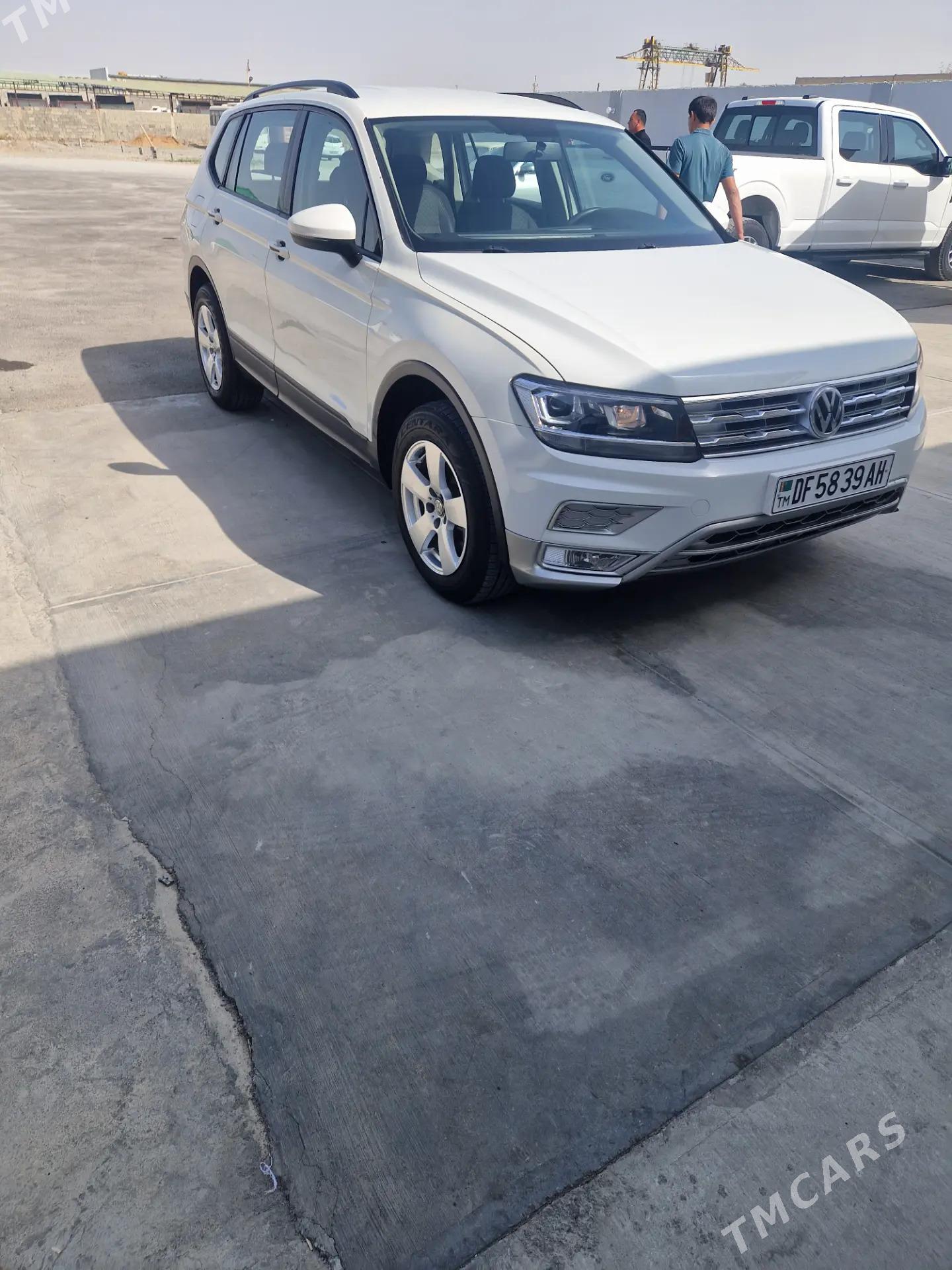 Volkswagen Tiguan 2021 - 420 000 TMT - Багир - img 3