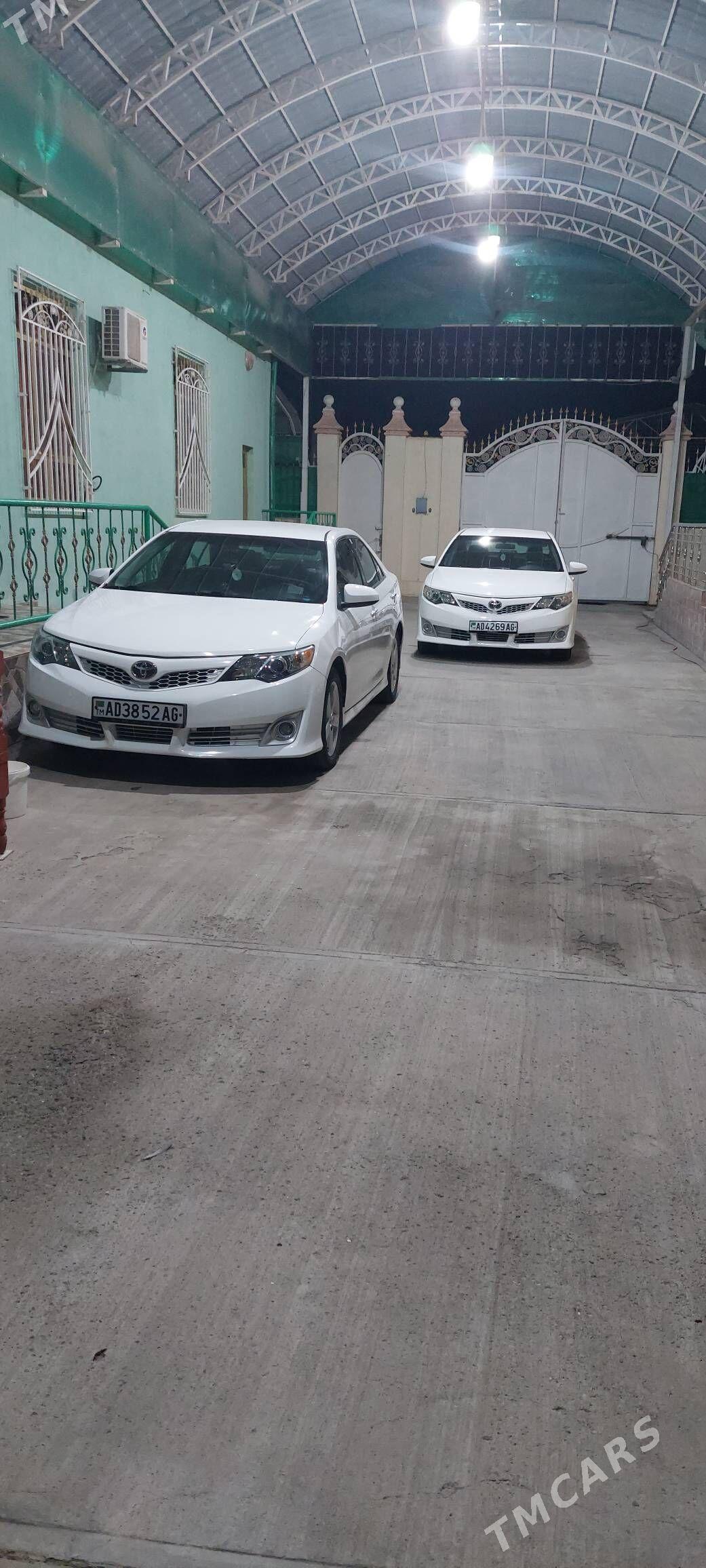 Toyota Camry 2014 - 243 000 TMT - Ашхабад - img 7