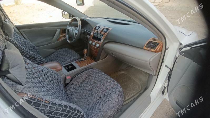 Toyota Camry 2010 - 130 000 TMT - Türkmenbaşy - img 2