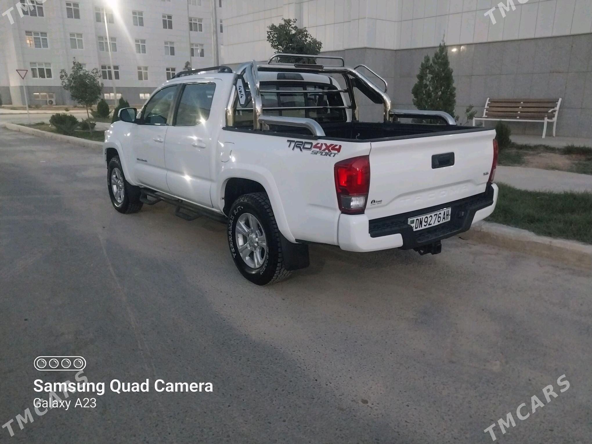 Toyota Tacoma 2017 - 360 000 TMT - Гёкдепе - img 3