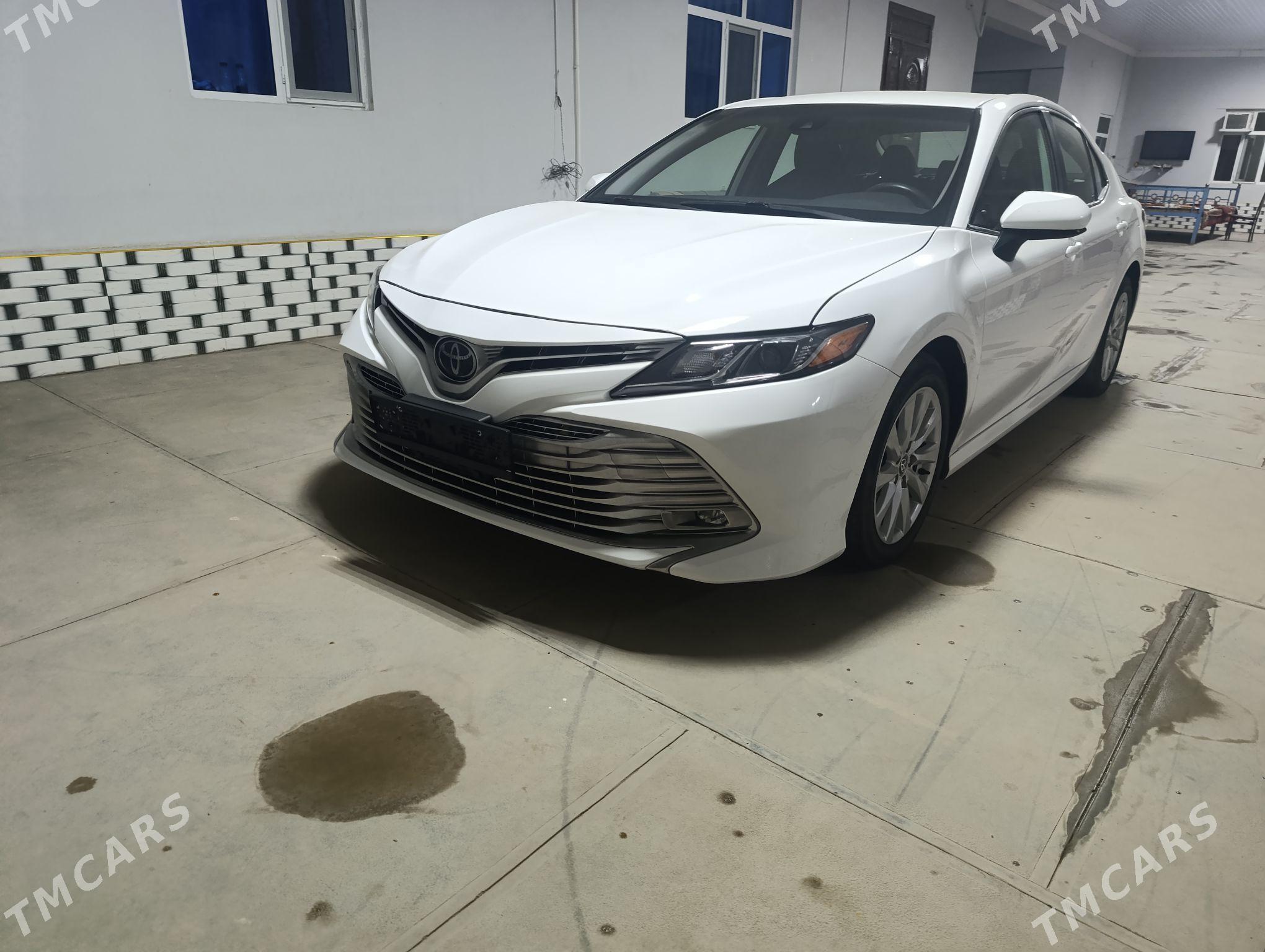 Toyota Camry 2020 - 298 000 TMT - Туркменабат - img 2