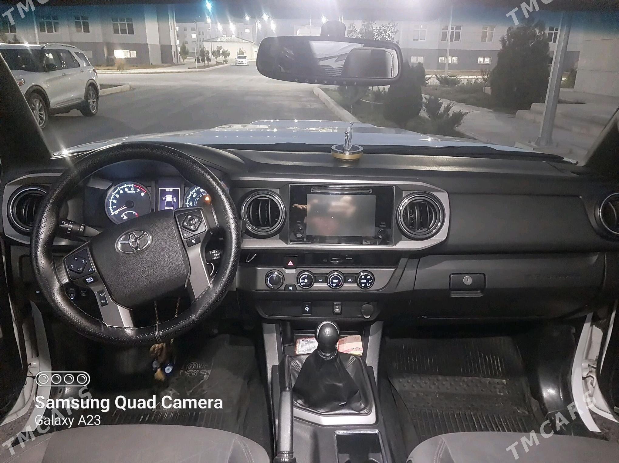 Toyota Tacoma 2017 - 360 000 TMT - Гёкдепе - img 1