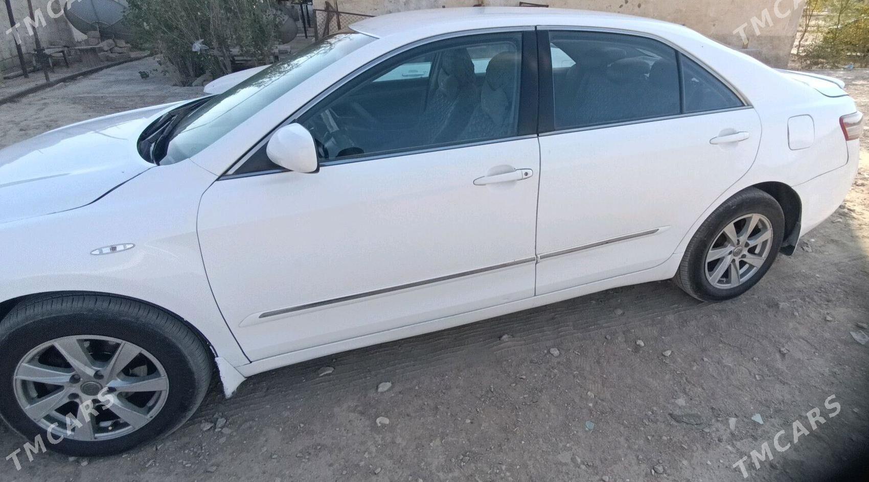 Toyota Camry 2010 - 130 000 TMT - Türkmenbaşy - img 7