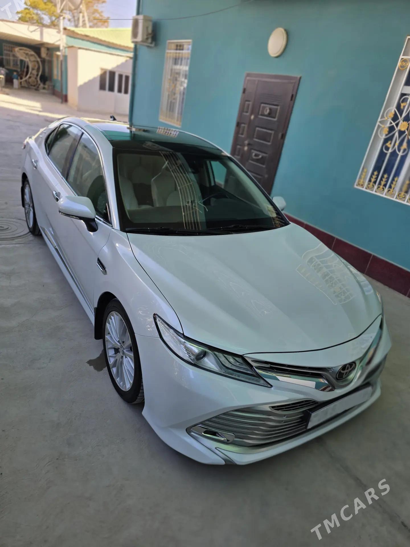 Toyota Camry 2019 - 370 000 TMT - Aşgabat - img 1
