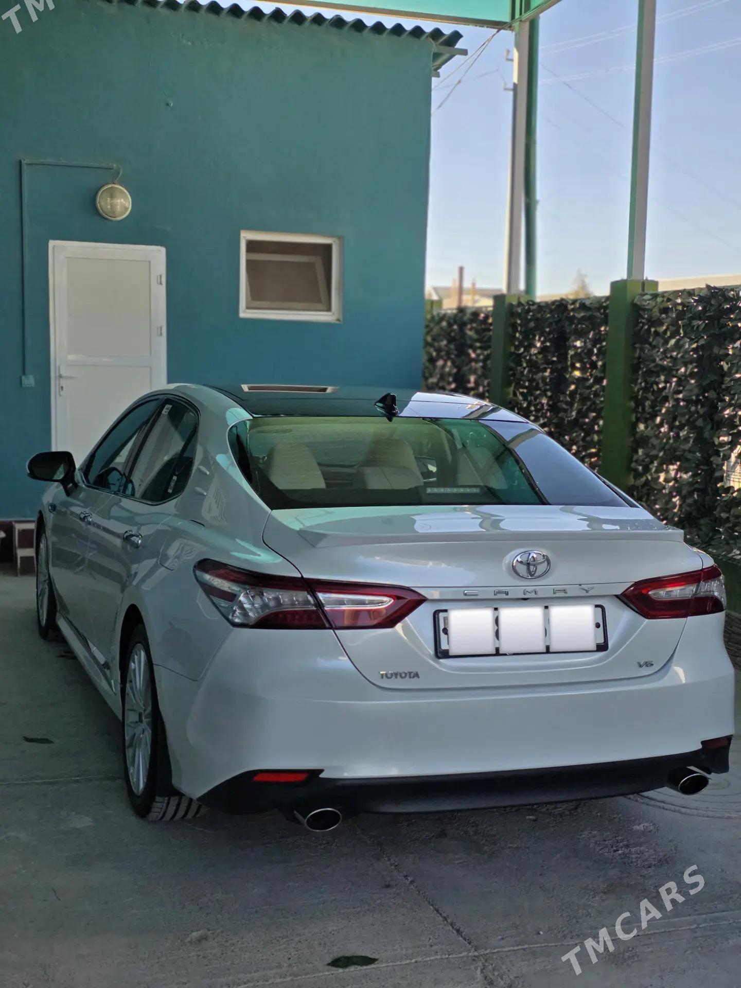 Toyota Camry 2019 - 370 000 TMT - Aşgabat - img 3
